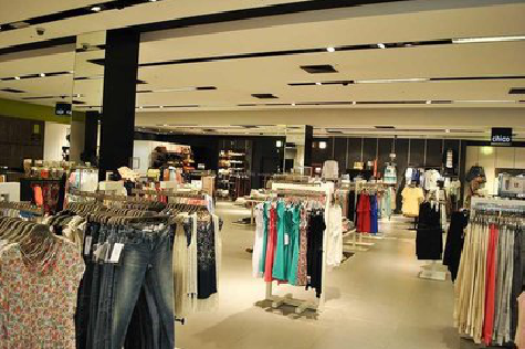 麻阳商场里的店面怎么装修？